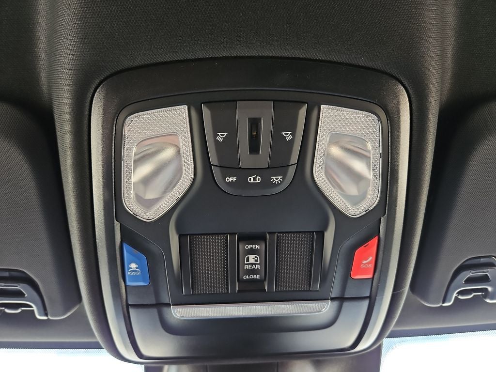 2026 RAM 2500 RAM 2500 TRADESMAN CREW CAB 4X4 6'4' BOX