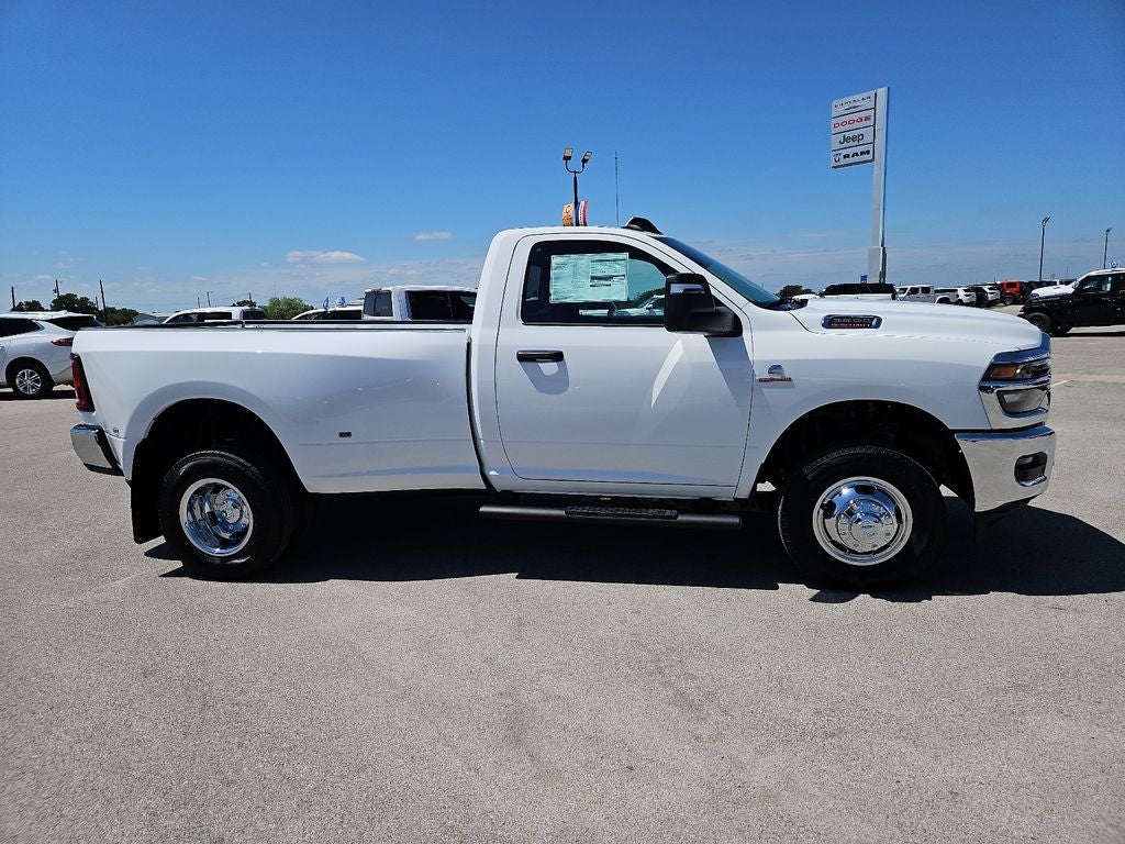 2026 RAM 3500 RAM 3500 TRADESMAN REGULAR CAB 4X4 8' BOX