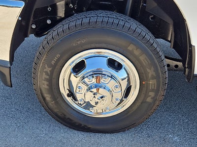 2027 RAM 3500 RAM 3500 TRADESMAN CREW CAB 4X4 8' BOX