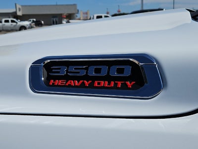 2027 RAM 3500 RAM 3500 TRADESMAN CREW CAB 4X4 8' BOX