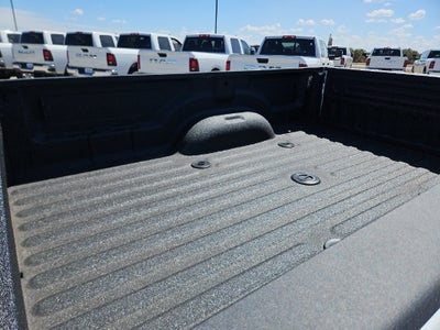 2027 RAM 3500 RAM 3500 TRADESMAN CREW CAB 4X4 8' BOX