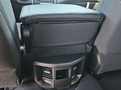 2027 RAM 3500 RAM 3500 TRADESMAN CREW CAB 4X4 8' BOX
