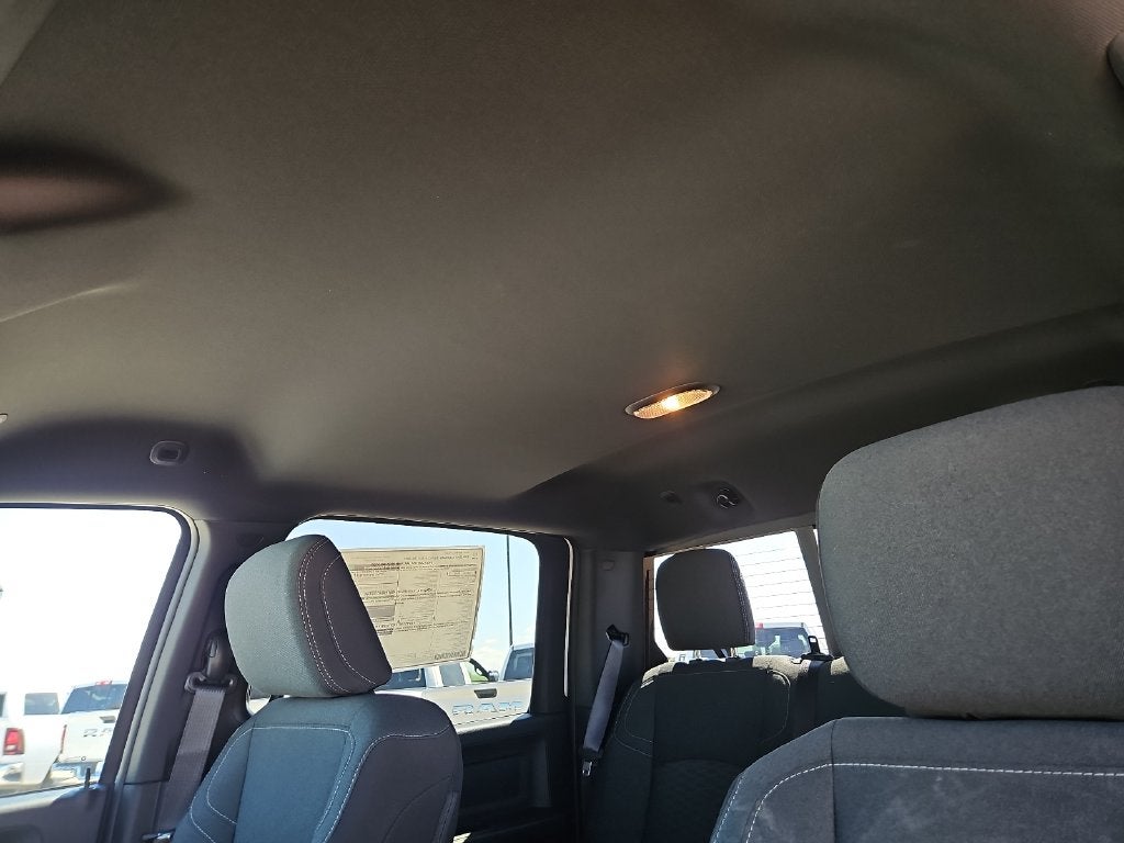 2027 RAM 3500 RAM 3500 TRADESMAN CREW CAB 4X4 8' BOX