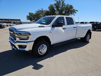 2027 RAM 3500 RAM 3500 TRADESMAN CREW CAB 4X4 8' BOX