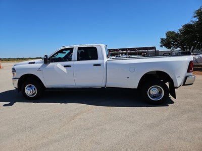 2027 RAM 3500 RAM 3500 TRADESMAN CREW CAB 4X4 8' BOX