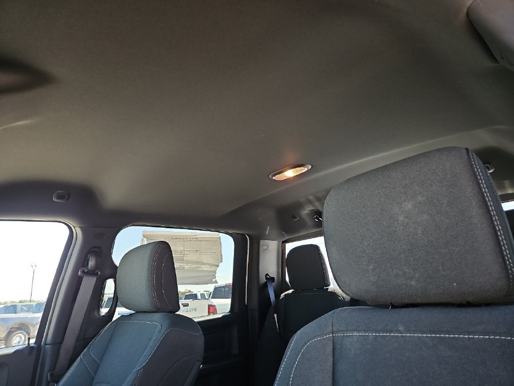 2027 RAM 3500 RAM 3500 TRADESMAN CREW CAB 4X4 8' BOX