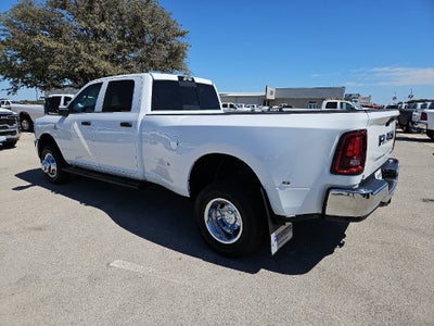 2027 RAM 3500 RAM 3500 TRADESMAN CREW CAB 4X4 8' BOX