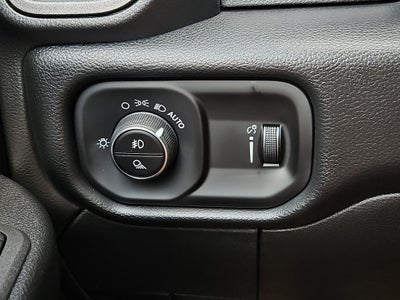 2026 RAM 3500 RAM 3500 TRADESMAN CREW CAB 4X4 8' BOX