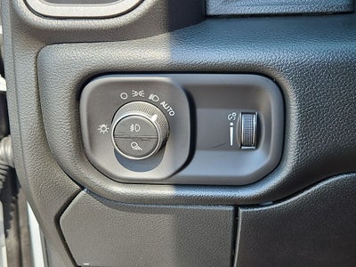 2026 RAM 3500 RAM 3500 TRADESMAN CREW CAB 4X4 8' BOX