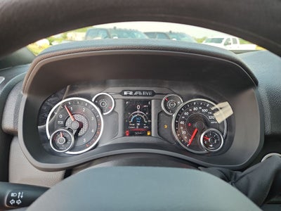 2026 RAM 3500 RAM 3500 TRADESMAN CREW CAB 4X4 8' BOX