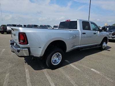 2026 RAM 3500 RAM 3500 TRADESMAN CREW CAB 4X4 8' BOX
