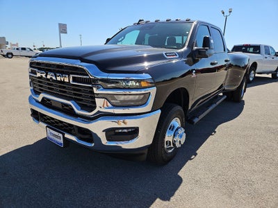 2027 RAM 3500 RAM 3500 TRADESMAN CREW CAB 4X4 8' BOX