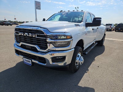 2027 RAM 3500 RAM 3500 TRADESMAN CREW CAB 4X4 8' BOX