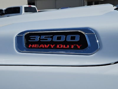 2027 RAM 3500 RAM 3500 TRADESMAN CREW CAB 4X4 8' BOX