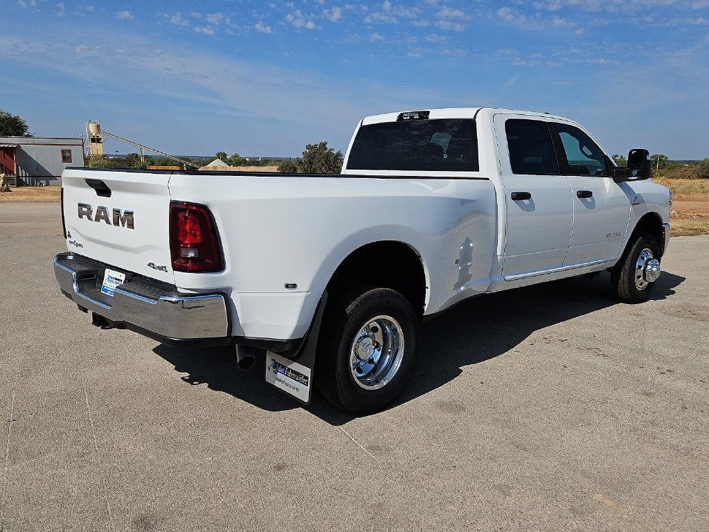 2027 RAM 3500 RAM 3500 LONE STAR CREW CAB 4X4 8' BOX