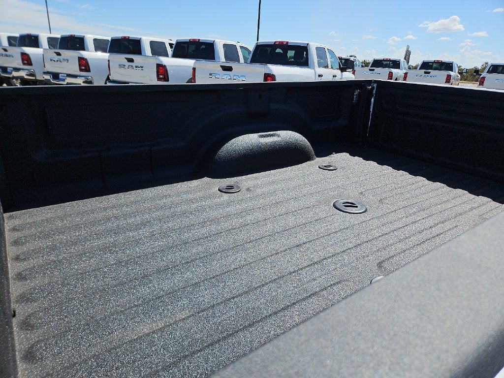 2027 RAM 3500 RAM 3500 LONE STAR CREW CAB 4X4 8' BOX