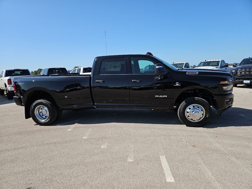 2026 RAM 3500 RAM 3500 LONE STAR CREW CAB 4X4 8' BOX