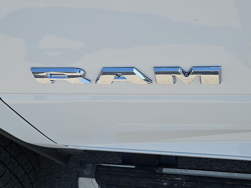 2026 RAM 3500 Big Horn Crew Cab 4x4 8' Box