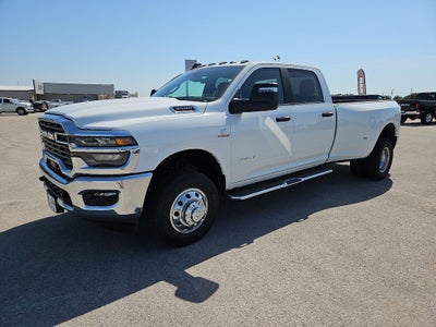 2026 RAM 3500 Big Horn Crew Cab 4x4 8' Box