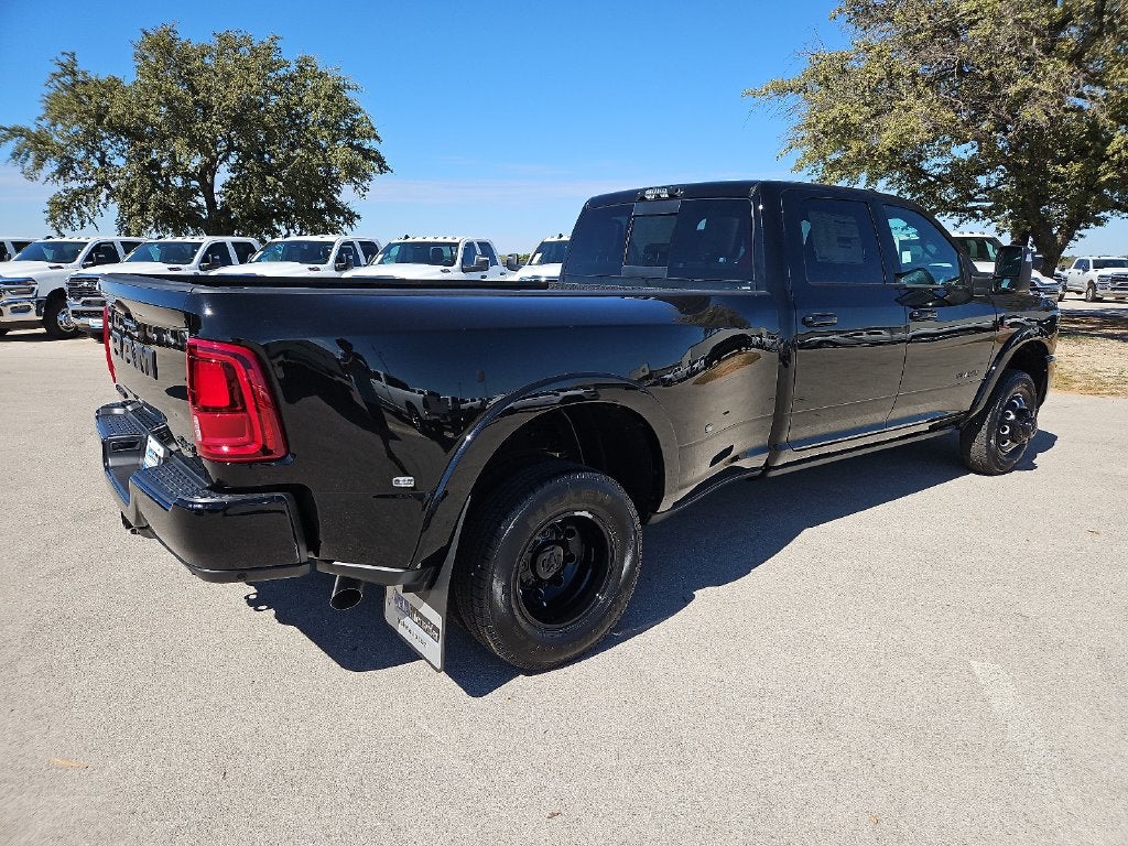 2027 RAM 3500 RAM 3500 LARAMIE CREW CAB 4X4 8' BOX