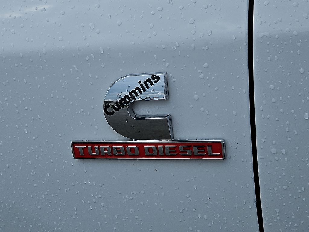 2025 RAM 3500 Laramie Crew Cab 4x4 8' Box