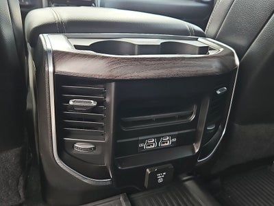 2025 RAM 3500 Laramie Crew Cab 4x4 8' Box