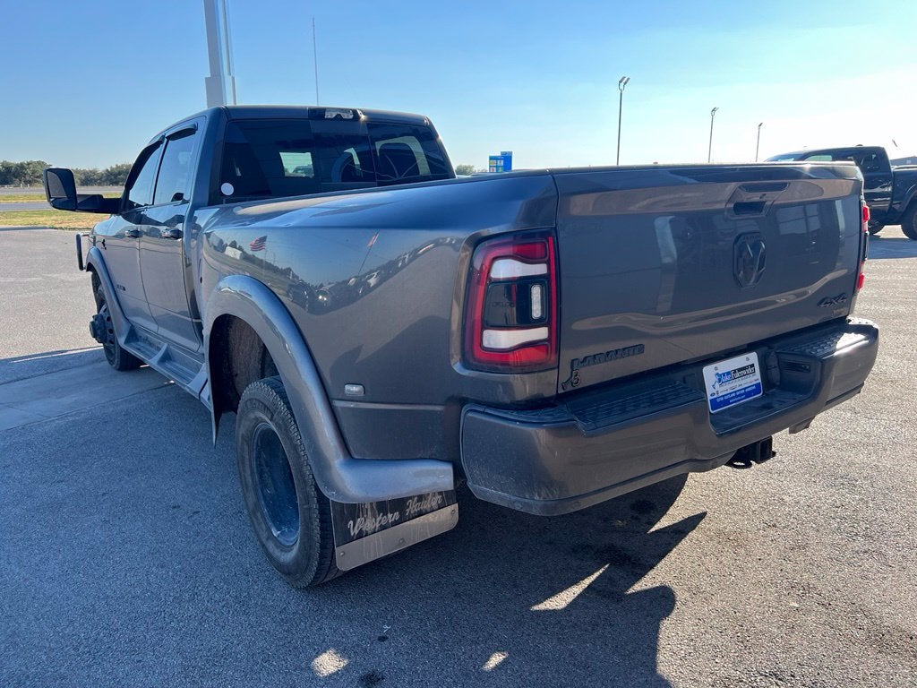 2022 RAM 3500 Laramie Crew Cab 4x4 8' Box