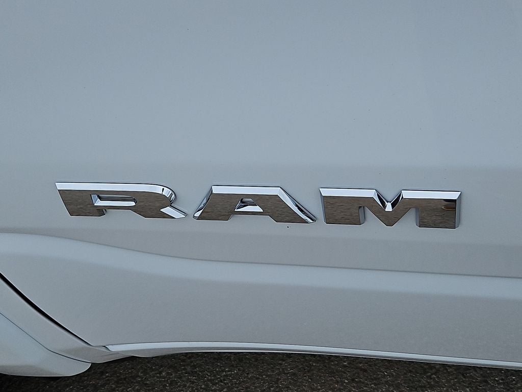 2026 RAM 1500 RAM 1500 LONE STAR CREW CAB 4X2 5'7' BOX