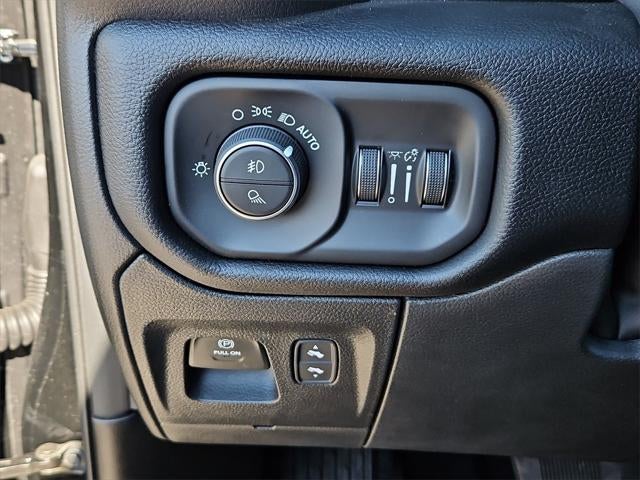 2026 RAM 1500 RAM 1500 LONE STAR CREW CAB 4X2 5'7' BOX
