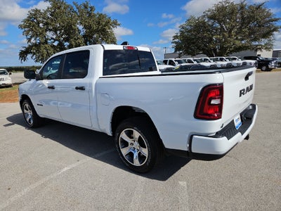 2027 RAM 1500 RAM 1500 EXPRESS CREW CAB 4X2 5'7' BOX