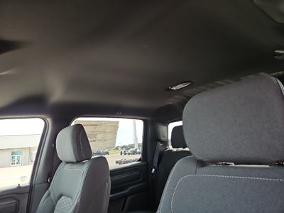 2027 RAM 1500 RAM 1500 EXPRESS CREW CAB 4X2 5'7' BOX