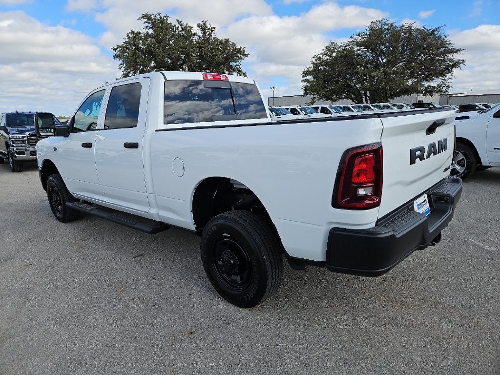 2027 RAM 2500 RAM 2500 TRADESMAN CREW CAB 4X4 6'4' BOX