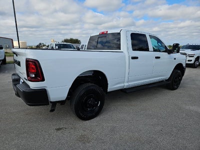 2027 RAM 2500 RAM 2500 TRADESMAN CREW CAB 4X4 6'4' BOX