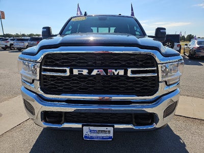 2024 RAM 2500 Tradesman Crew Cab 4x4 6'4' Box