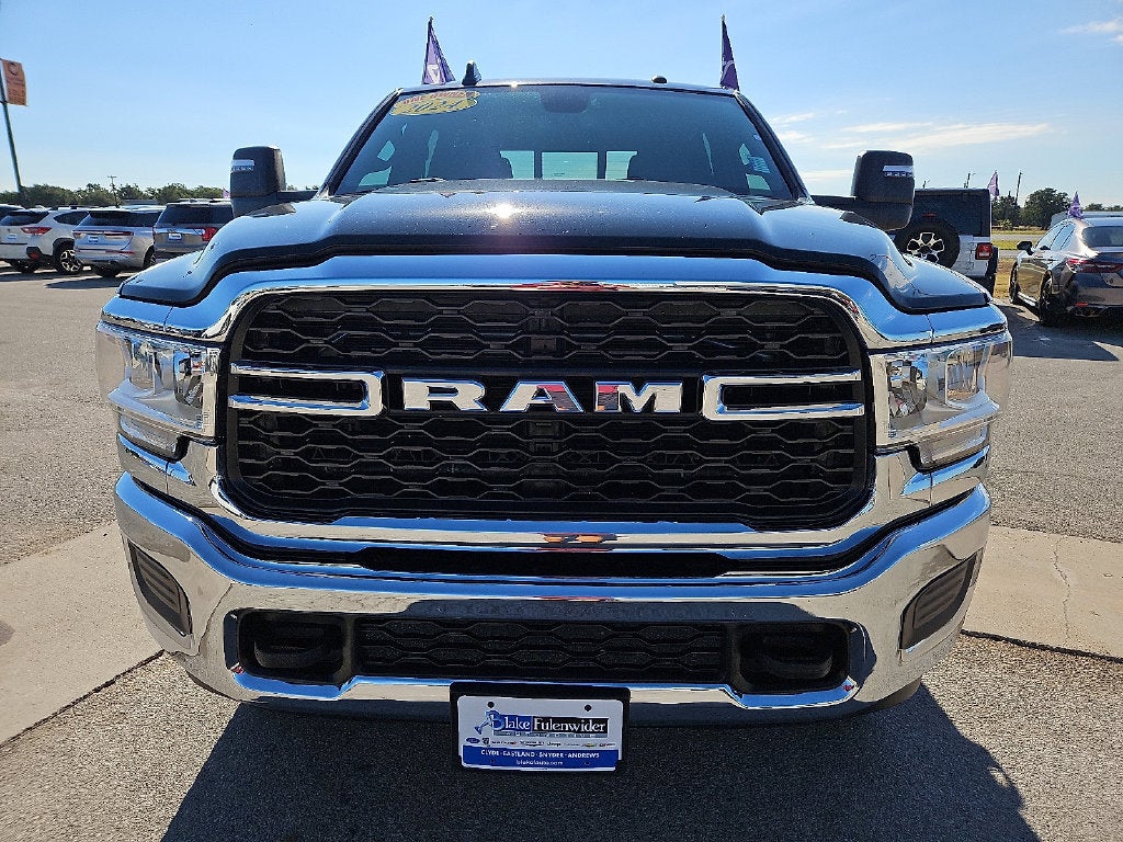 2024 RAM 2500 Tradesman Crew Cab 4x4 6'4' Box