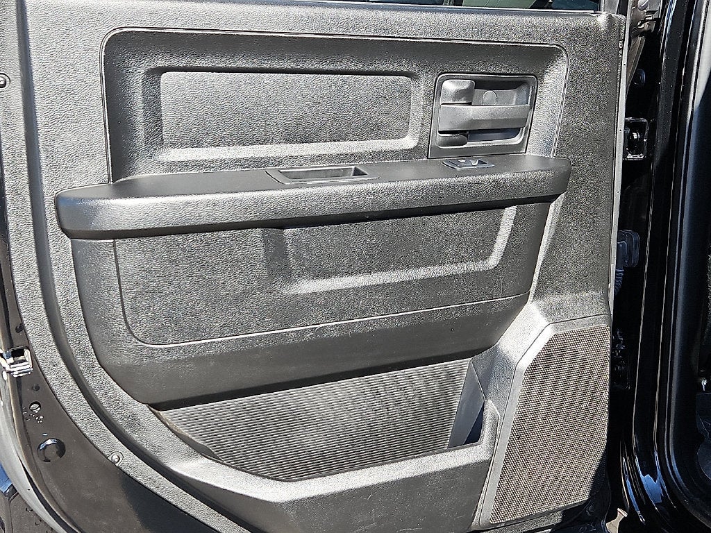 2024 RAM 2500 Tradesman Crew Cab 4x4 6'4' Box