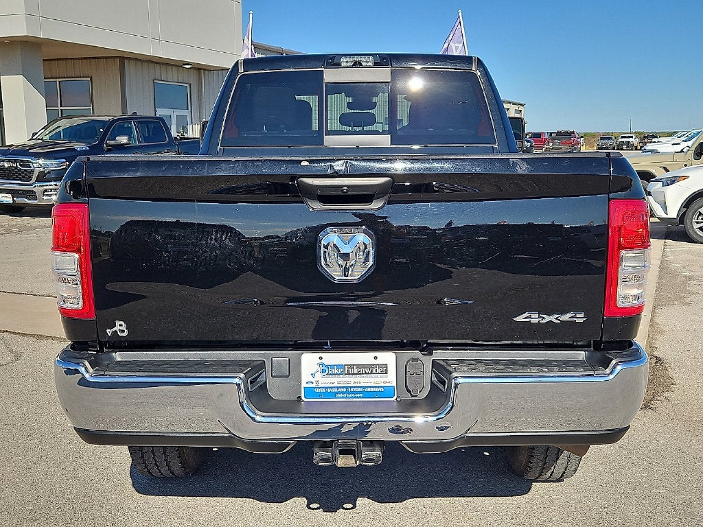 2024 RAM 2500 Tradesman Crew Cab 4x4 6'4' Box