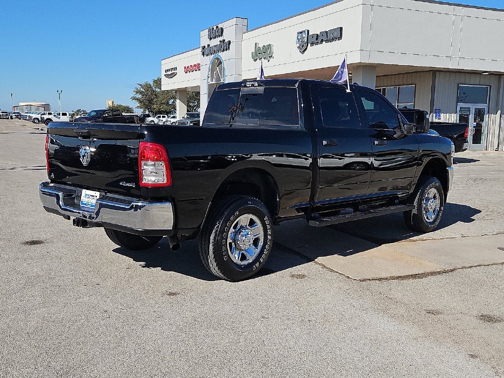 2024 RAM 2500 Tradesman Crew Cab 4x4 6'4' Box
