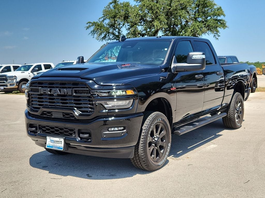 2026 RAM 2500 RAM 2500 BLACK EXPRESS CREW CAB 4X4 6'4' BOX