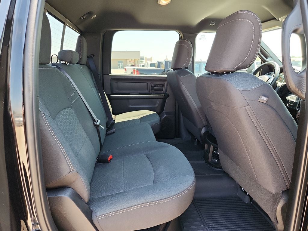 2026 RAM 2500 RAM 2500 BLACK EXPRESS CREW CAB 4X4 6'4' BOX