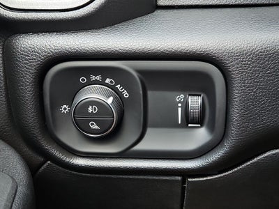2026 RAM 2500 RAM 2500 TRADESMAN CREW CAB 4X4 6'4' BOX