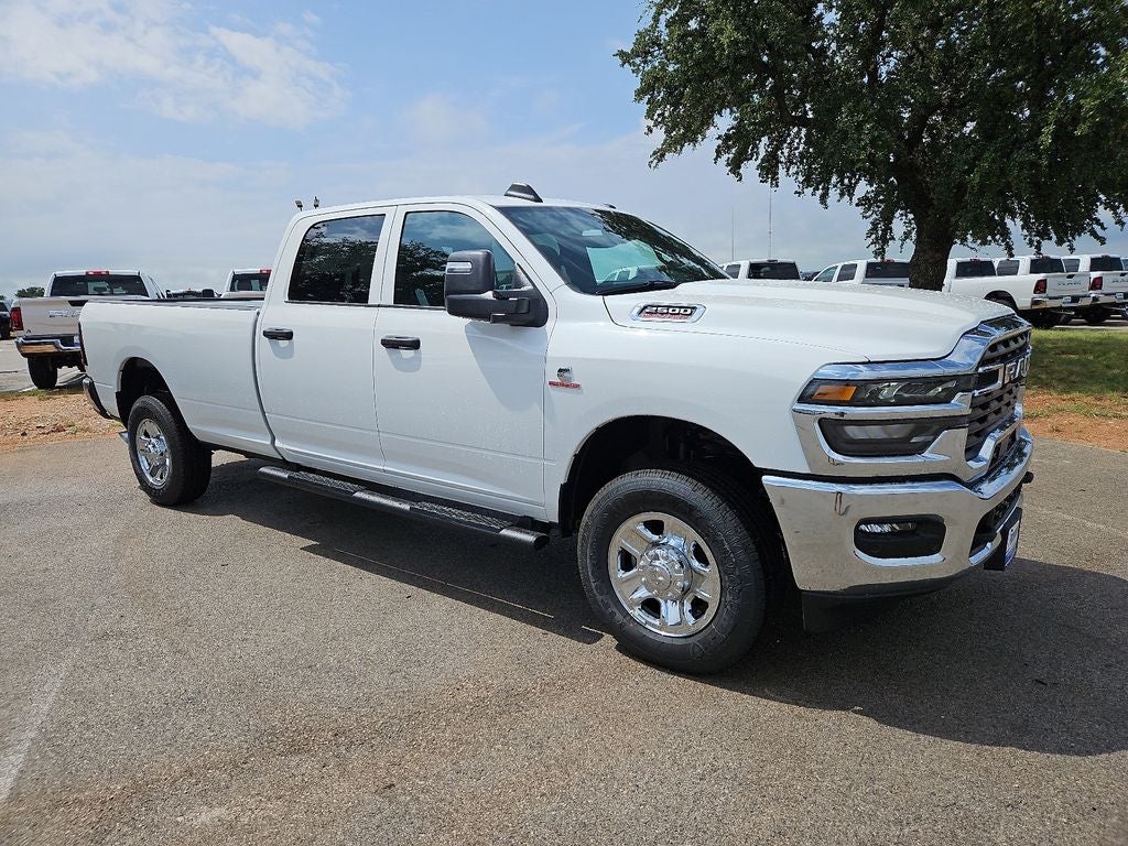 2026 RAM 2500 RAM 2500 TRADESMAN CREW CAB 4X4 8' BOX