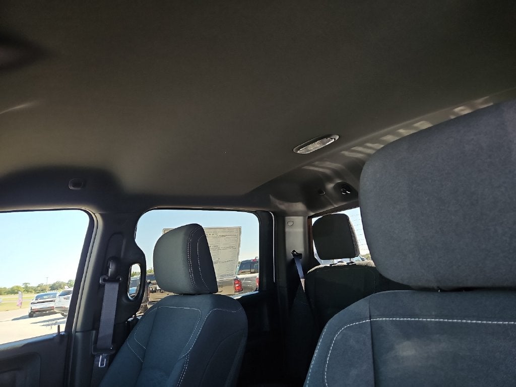 2027 RAM 2500 RAM 2500 TRADESMAN CREW CAB 4X4 8' BOX