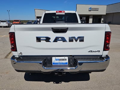2027 RAM 2500 RAM 2500 TRADESMAN CREW CAB 4X4 8' BOX