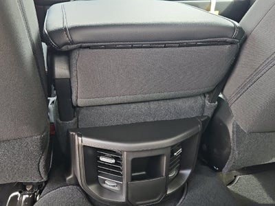 2027 RAM 2500 RAM 2500 TRADESMAN CREW CAB 4X4 8' BOX