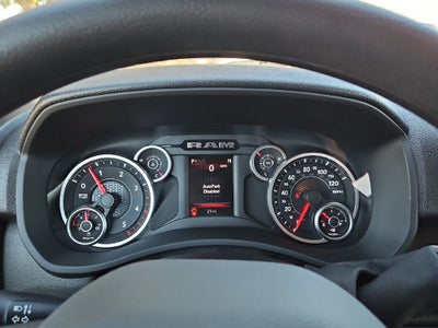 2027 RAM 2500 RAM 2500 TRADESMAN CREW CAB 4X4 8' BOX