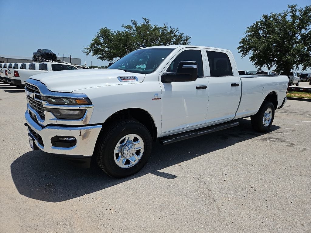 2026 RAM 2500 RAM 2500 TRADESMAN CREW CAB 4X4 8' BOX