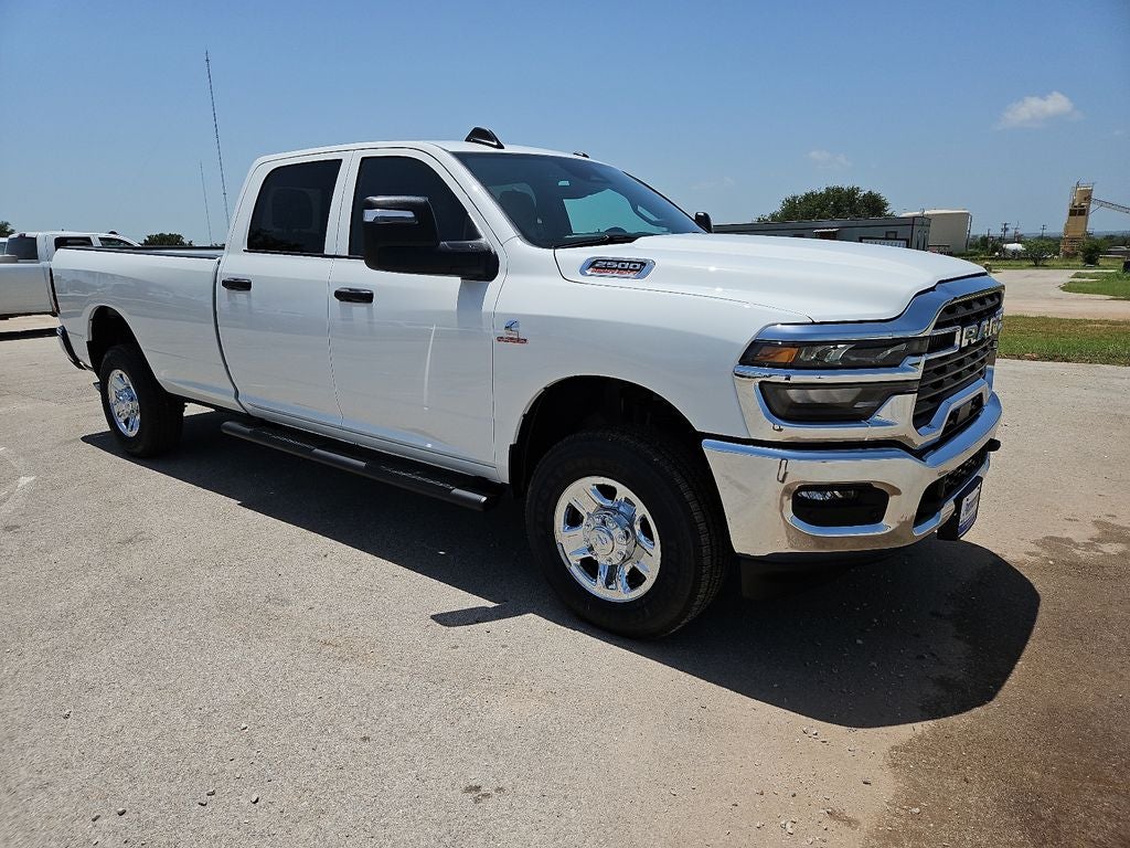 2026 RAM 2500 RAM 2500 TRADESMAN CREW CAB 4X4 8' BOX