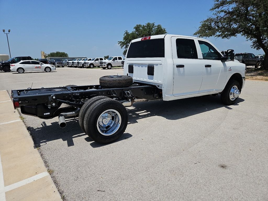 2026 RAM 3500 Chassis RAM 3500 TRADESMAN CREW CAB CHASSIS 4X4 60' CA