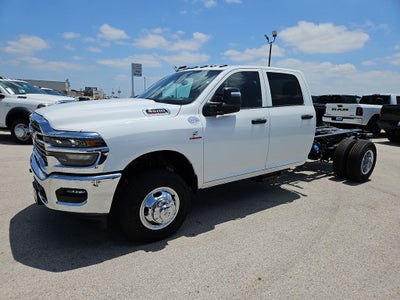2026 RAM 3500 Chassis RAM 3500 TRADESMAN CREW CAB CHASSIS 4X4 60' CA